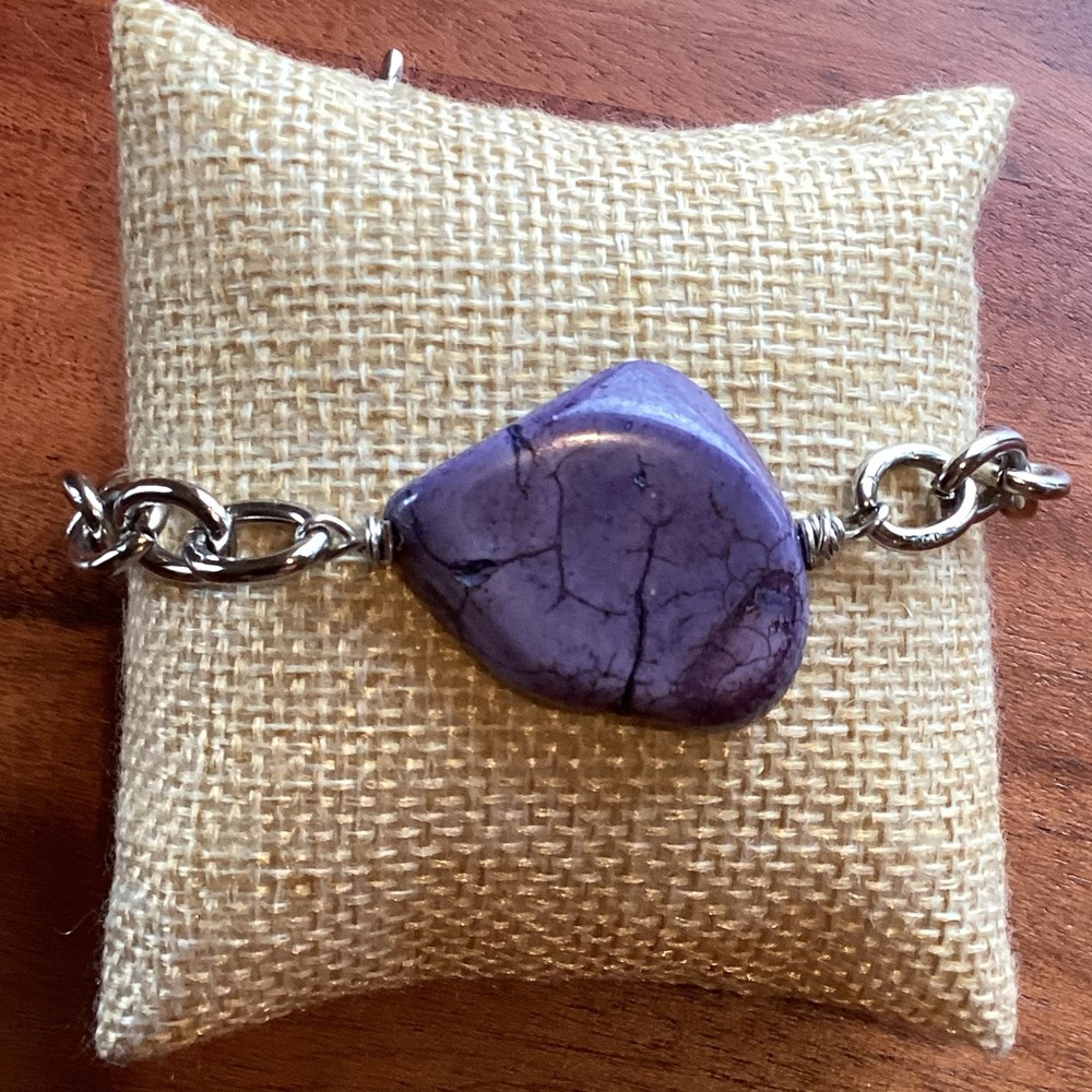Howlite Bracelet - Picture 2 of 5
